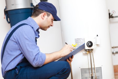 Comparing tank water heaters and tankless water heaters